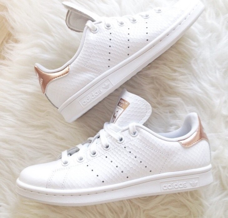 stan smith paillette rose