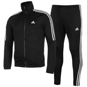 tenue adidas